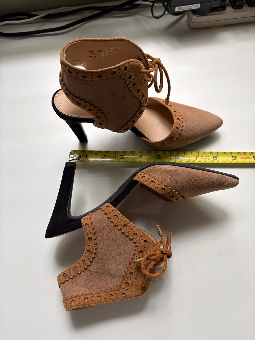 Franco Sarto Tan Suede Pointed Toe Lace-Up Heels sz 4